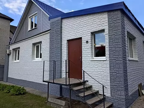 Дом в Саратовская область, Саратов ул. Алых Роз, 27 (100 м)