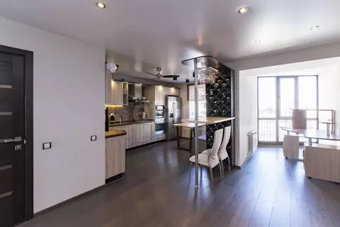 3-к кв. Тюменская область, Тюмень Харьковская ул., 59к2 (78.2 м)