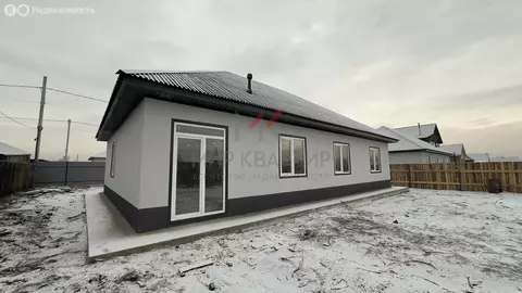 Дом в Усть-Абаканский район, посёлок Тепличный, улица С.А. Есенина ...