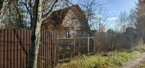 Дом в Ленинградская область, Тосненский район, Трубникоборское с/пос, ...