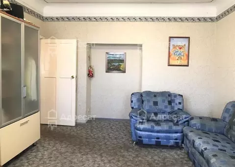 3-к кв. Волгоградская область, Волгоград ул. Тракторостроителей, 7 ...