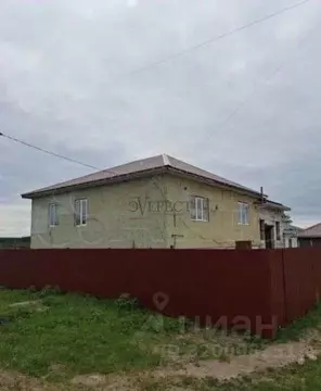 Дом в Белгородская область, Старооскольский городской округ, с. Озерки ...