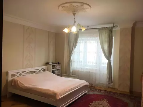 Продается 3-комнатная квартира