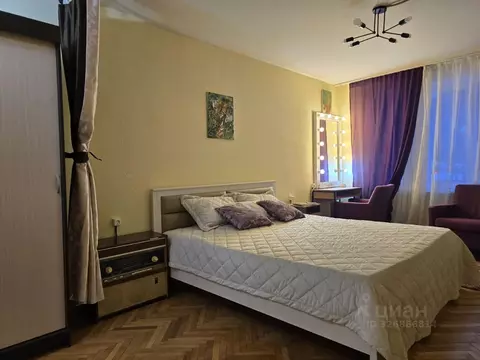 3-к кв. Москва Октябрьская ул., 11 (58.4 м)