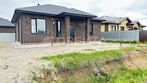 Дом в Тюменская область, Тюменский муниципальный округ, с. Гусево  (70 ...