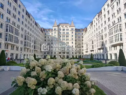 1-к кв. Санкт-Петербург пер. Басков, 2 (71.4 м)