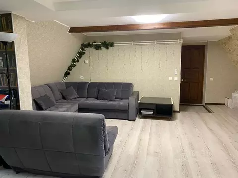 Дом в Ленинградская область, Гатчинский муниципальный округ, Вырица ...