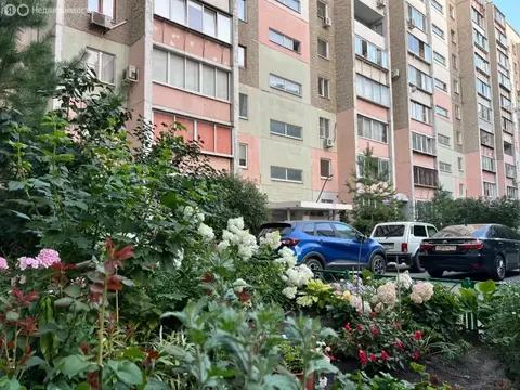 3-комнатная квартира: Челябинск, улица Монакова, 31 (100 м)