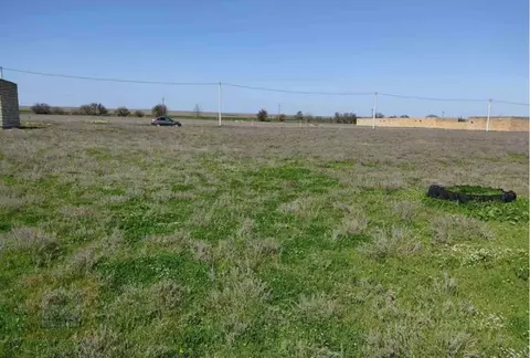 Участок в Крым, Сакский район, Штормовское с/пос, с. Приветное  (6.0 ...