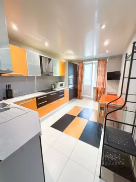 2-к кв. Москва ул. Теплый Стан, 5к4 (70.0 м)