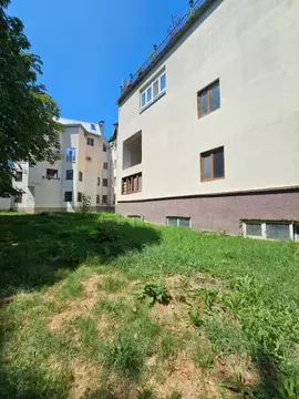 5-к кв. Кабардино-Балкария, Нальчик ул. Ватутина, 28А (250.0 м)