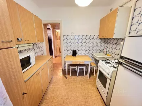 3-к кв. Башкортостан, Уфа просп. Октября, 37/2 (44.0 м)