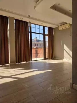 Помещение свободного назначения в Краснодарский край, Краснодар ул. ...