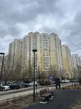 Продается 3-комнатная квартира