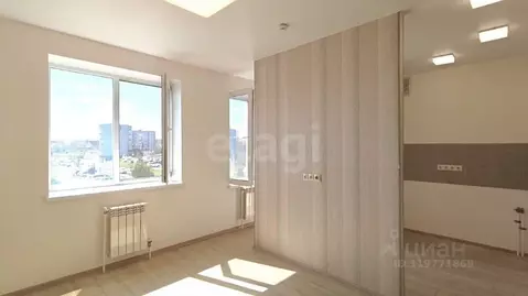 Студия Белгородская область, Белгород ул. Семейная, 21 (28.0 м)