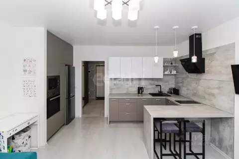 Студия Тюменская область, Тюмень Таврическая ул., 9к6 (37.0 м)