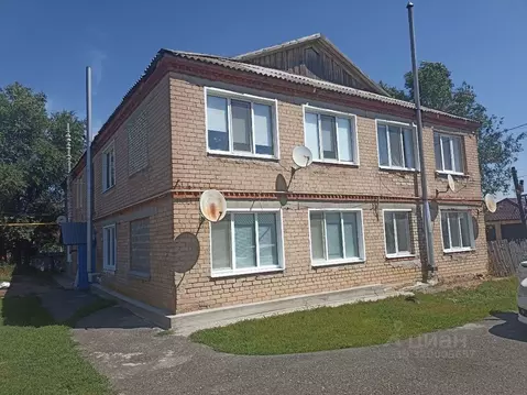 2-к кв. Оренбургская область, с. Беляевка ул. Братьев Стародубцевых, ...