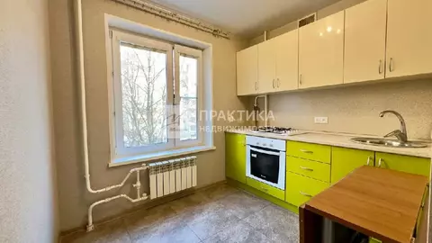 Продается 2-комнатная квартира