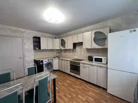 1-к кв. Тюменская область, Тюмень Народная ул., 10 (45.0 м)