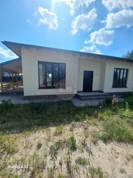 Дом в Калининградская область, Гурьевский муниципальный округ, пос. ...