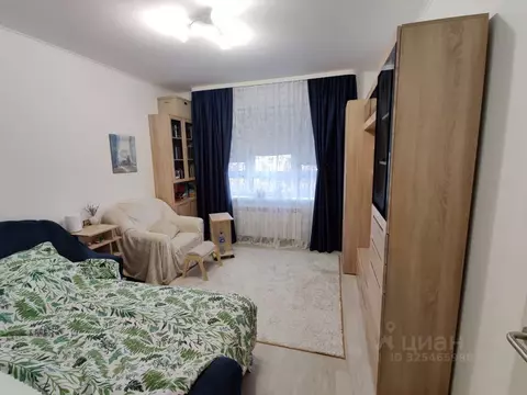 2-к кв. Москва ул. Плющева, 15К3 (56.9 м)