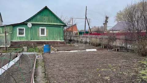 Дом в Челябинская область, Чебаркуль пос. Имени Куйбышева, ул. ...
