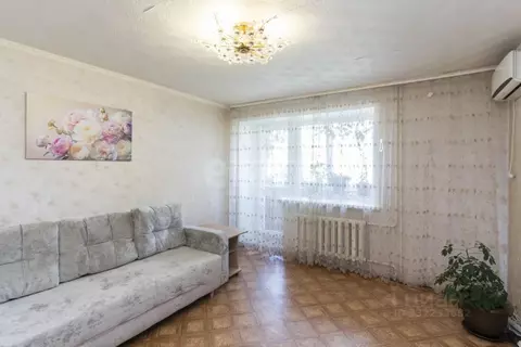 3-к кв. Тюменская область, Тюмень Восточный мкр, ул. Моторостроителей, ...