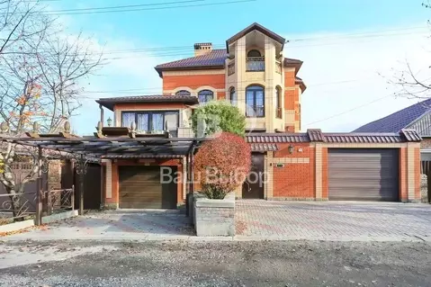 Дом в Ростовская область, Ростов-на-Дону Омская ул. (200 м)