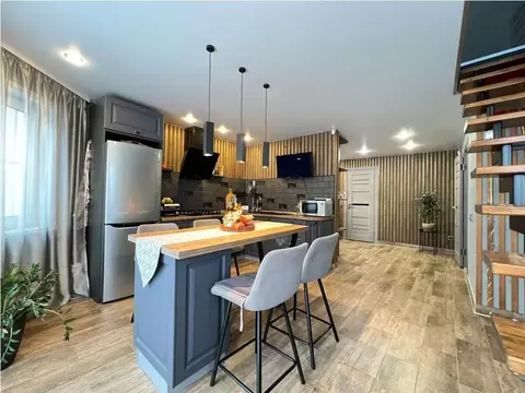 Коттедж в Иркутская область, Иркутский муниципальный округ Байкальский ...