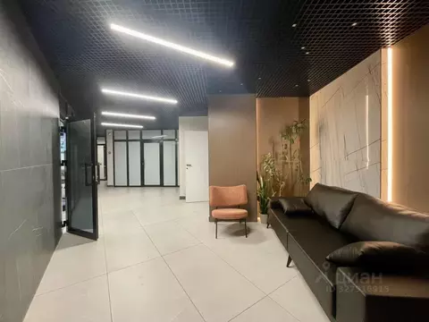 2-к кв. Омская область, Омск Учебная ул., 86 (63.2 м)