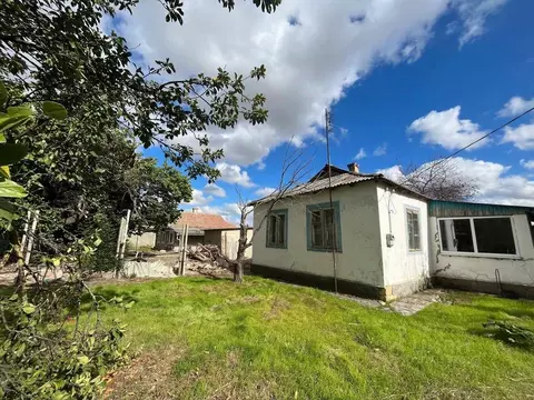 Дом в Крым, Кировский район, с. Яркое Поле ул. Огородная, 29 (48 м)