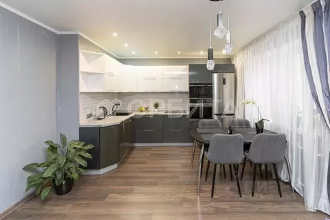 2-к кв. Тюменская область, Тюмень Широтная ул., 189к1 (91.6 м)