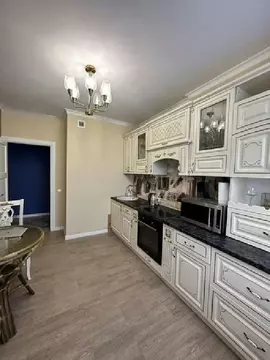 Продается 2-комнатная квартира