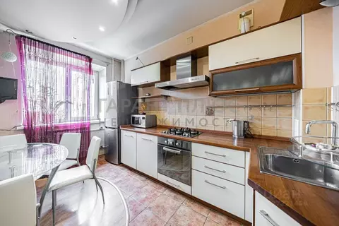 2-к кв. Липецкая область, Липецк ул. Имени Мичурина, 22А (65.0 м)