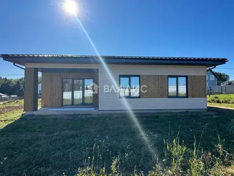 Дом в Калужская область, Жуковский муниципальный округ, Истье с/пос, ...