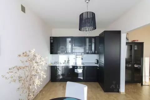 2-к кв. Тюменская область, Тюмень ул. Орджоникидзе, 11 (66.7 м)