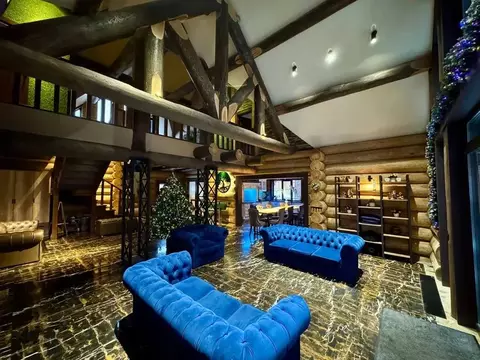 Дом в Ленинградская область, Всеволожский район, Бугровское городское ...