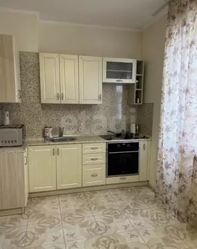 1-к кв. Тюменская область, Тюмень Пролетарская ул., 111 (45.7 м)