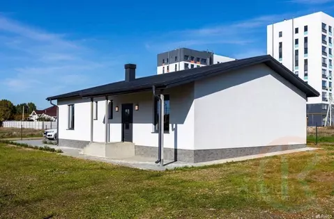 Дом в Крым, Симферопольский район, с. Мирное ул. Жасминовая, 22 (126 ...