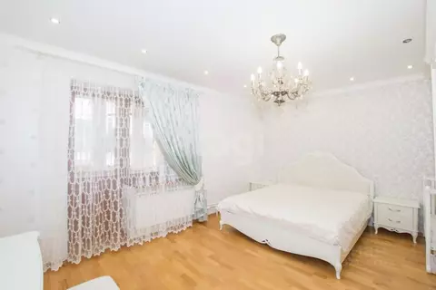 2-к кв. Калужская область, Калуга ул. Циолковского, 67/1 (96.3 м)