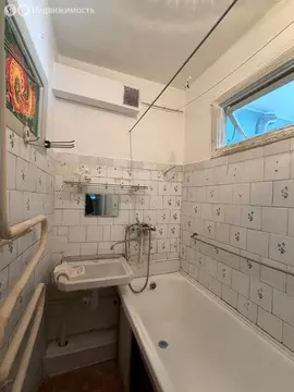 3-комнатная квартира: Чебоксары, улица Шевченко, 25 (54 м)