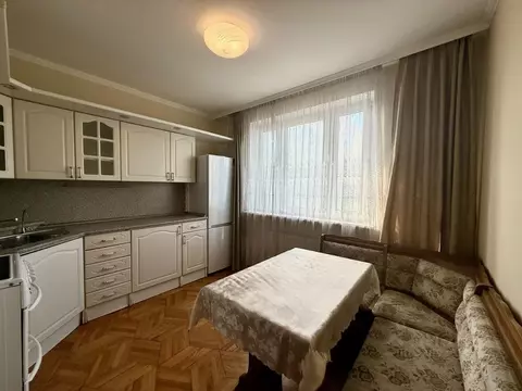 3-к кв. Москва Валдайский проезд, 21 (85.0 м)