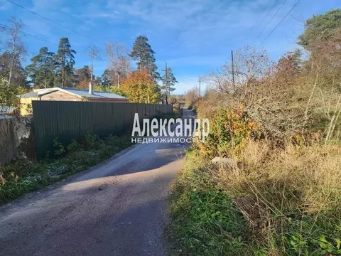 Участок в Ленинградская область, Приозерский район, Кузнечное пгт  ...