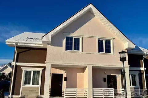 Таунхаус в Самарская область, Красный Яр с/пос, с. Красный Яр ул. 70 ...