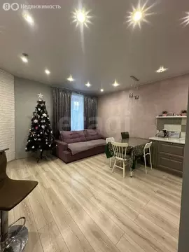 2-комнатная квартира: Омск, улица Крупской, 14 (63.7 м)