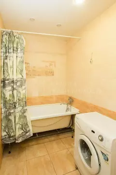 1-к кв. Тюменская область, Тюмень ул. Мельникайте, 138А/1 (43.5 м)