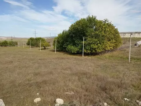Участок в Крым, Бахчисарайский район, Красномакское с/пос, с. Холмовка ...
