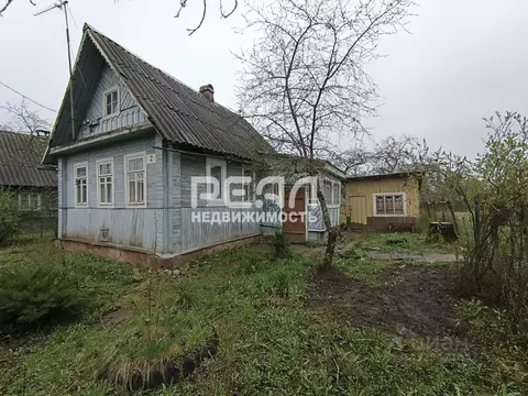 Дом в Ленинградская область, Лужский район, пос. Мшинская ул. ...