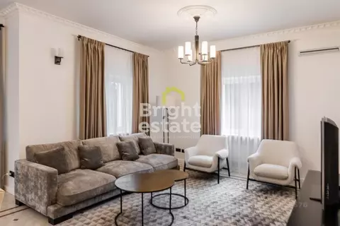 Дом в Московская область, Одинцово Сельскохозяйственный ДСК, туп. ...