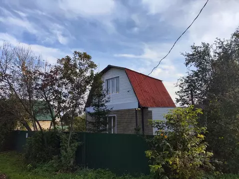 Дом в Омская область, Омский район, Новоомское с/пос, Виктория-1 СТ  ...